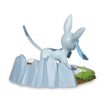 An Afternoon with Eevee & Friends: Glaceon Figure by Funko - Image 3